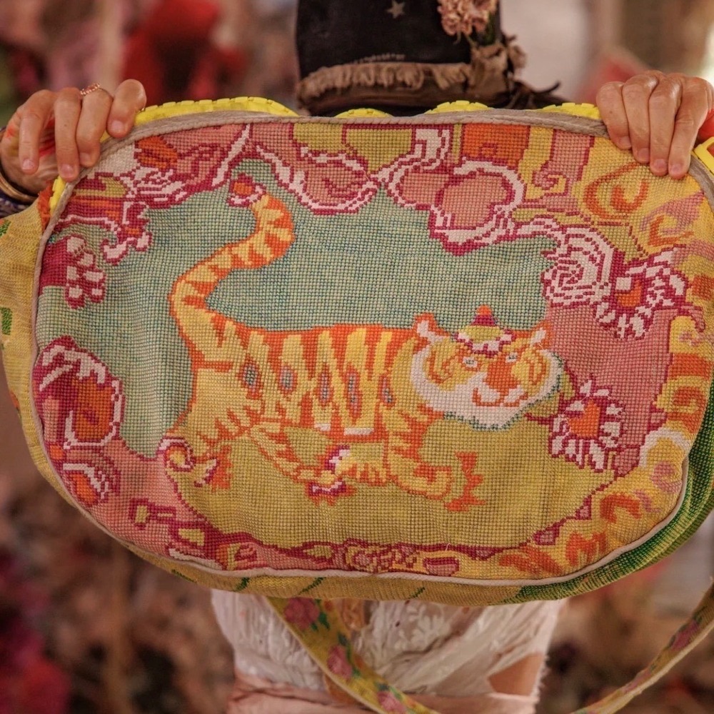 Magnolia Pearl Yellow Orange Circus Cross Stitch Indian Shoulder Bag NWT XL Zip